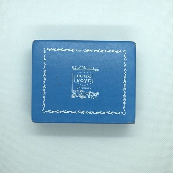 💛 Gold Filled Leaf Brooch & Earring Set - Picture 3 of 3